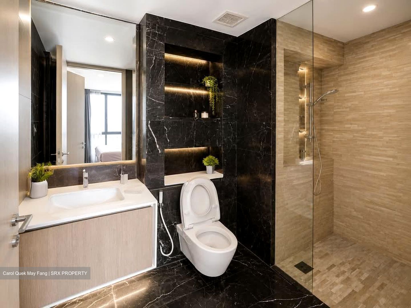 J Gateway (D22), Condominium #592448961